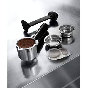 De'longhi Dedica EC685.M cafetera para espresso y cappuccino